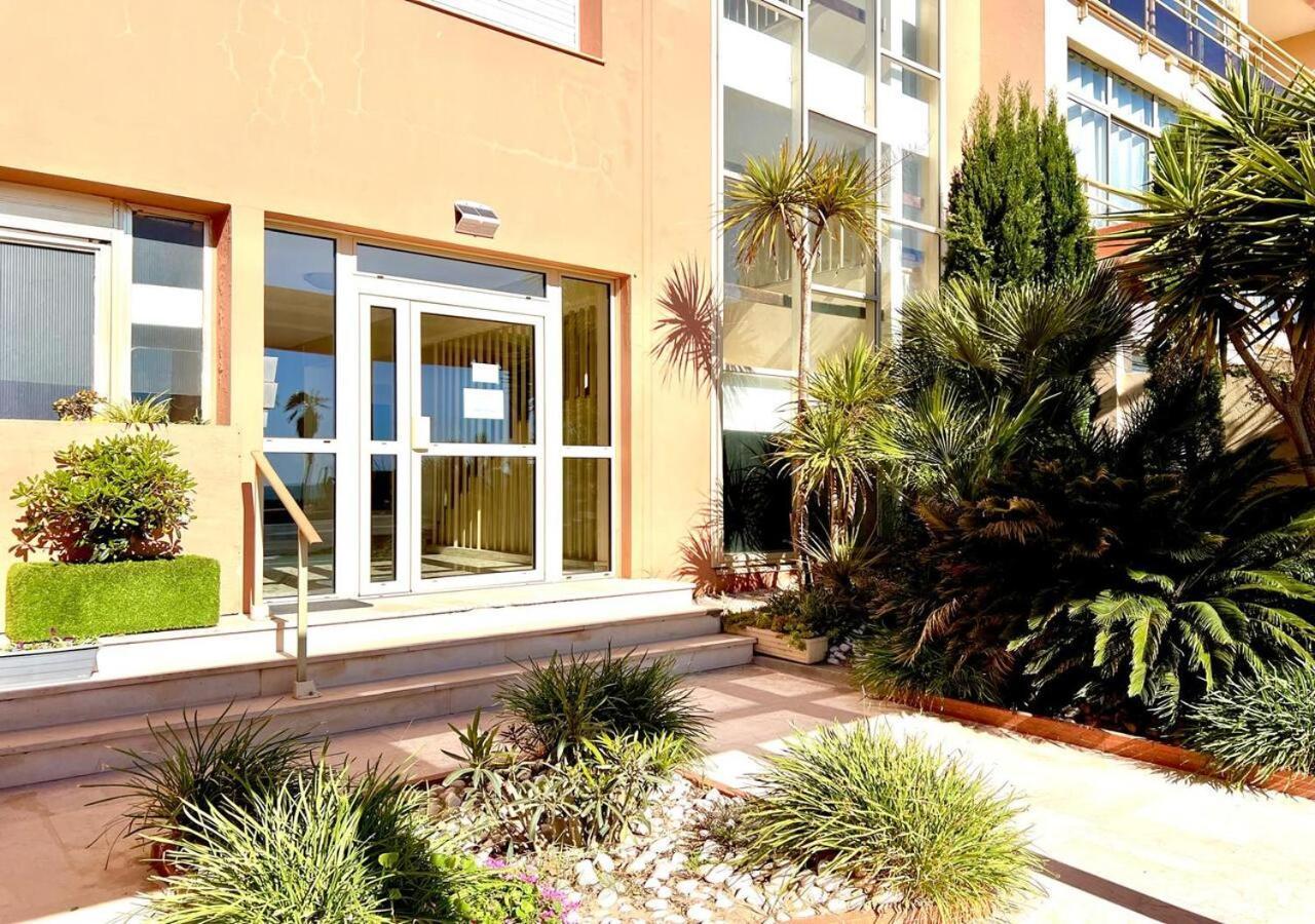 Studio Eclat Marine 3 Etoiles - Vue Mer - Parking-Clim-Plage A 20 Metres - Capitalchic Services Saint-Aygulf Fréjus Exteriör bild